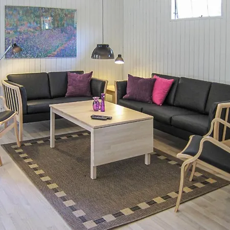 Awesome In Aakirkeby With Kitchen * Vester Somarken
